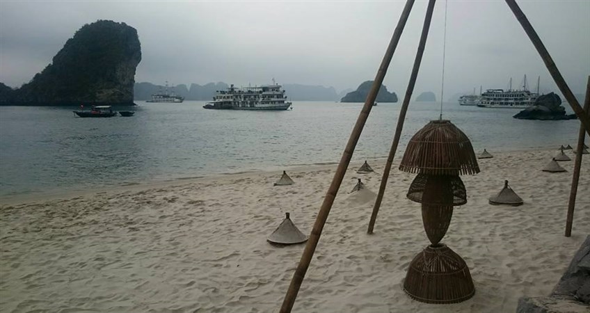 halong tour