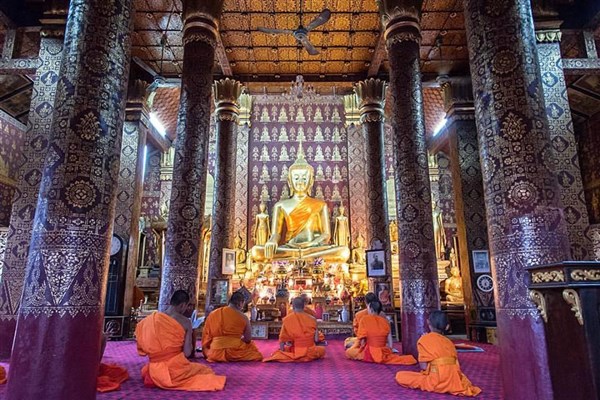 Top 5 reasons to visit Laos
