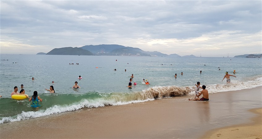 family tour in nha trang vietnam
