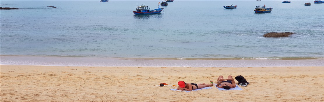 vietnam beach break