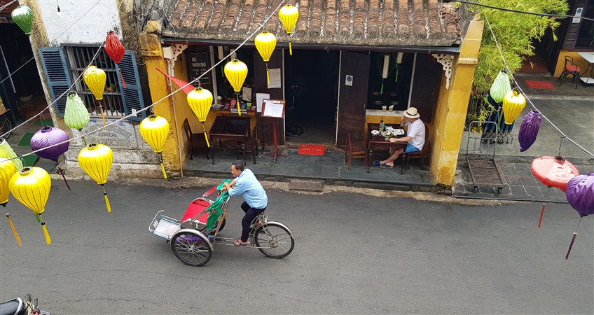 cyclo ride in hoi an
