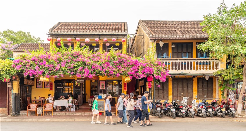 travelling to vietnam