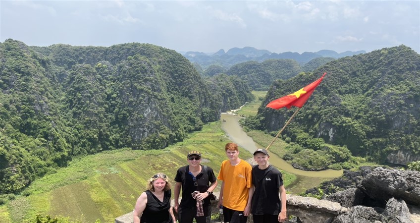 family travel guide to vietnam