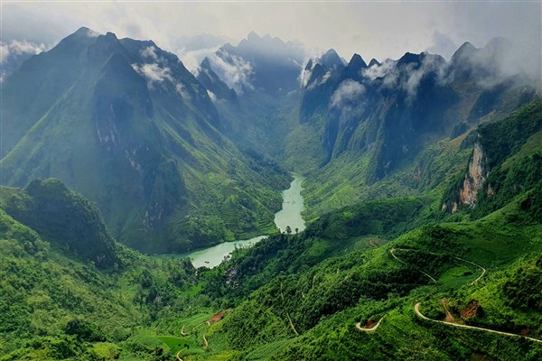Beauty of Vietnam: North to South