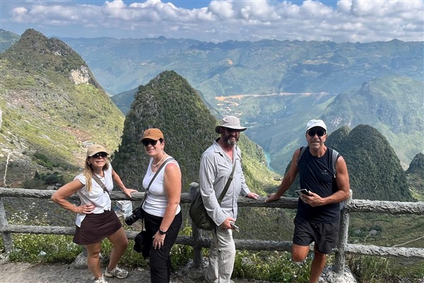 An All-Inclusive Vietnam Tour: From Mountains to Sea