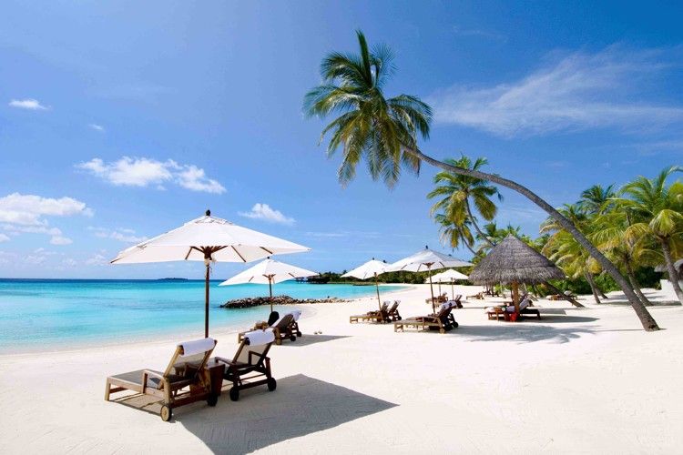 Set off on a Newlywed Honeymoon Adventure in Vietnam