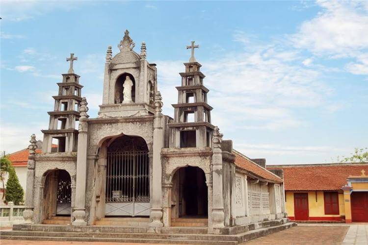 Phat Diem Cathedral